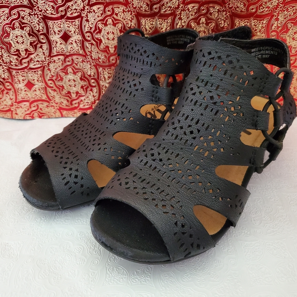 🌺Girls Heeled Sandal